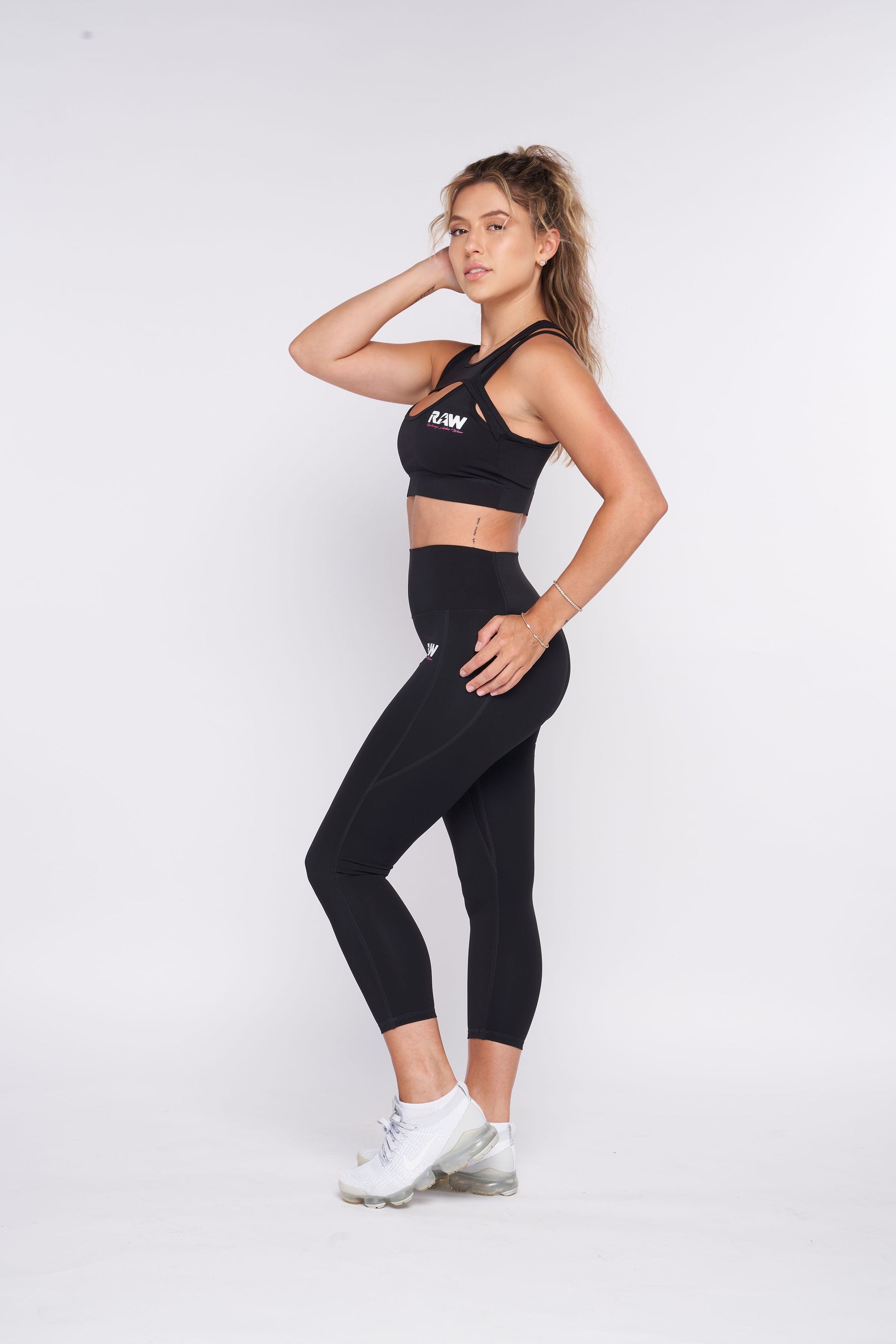 Get Physical Sports Bra - Black