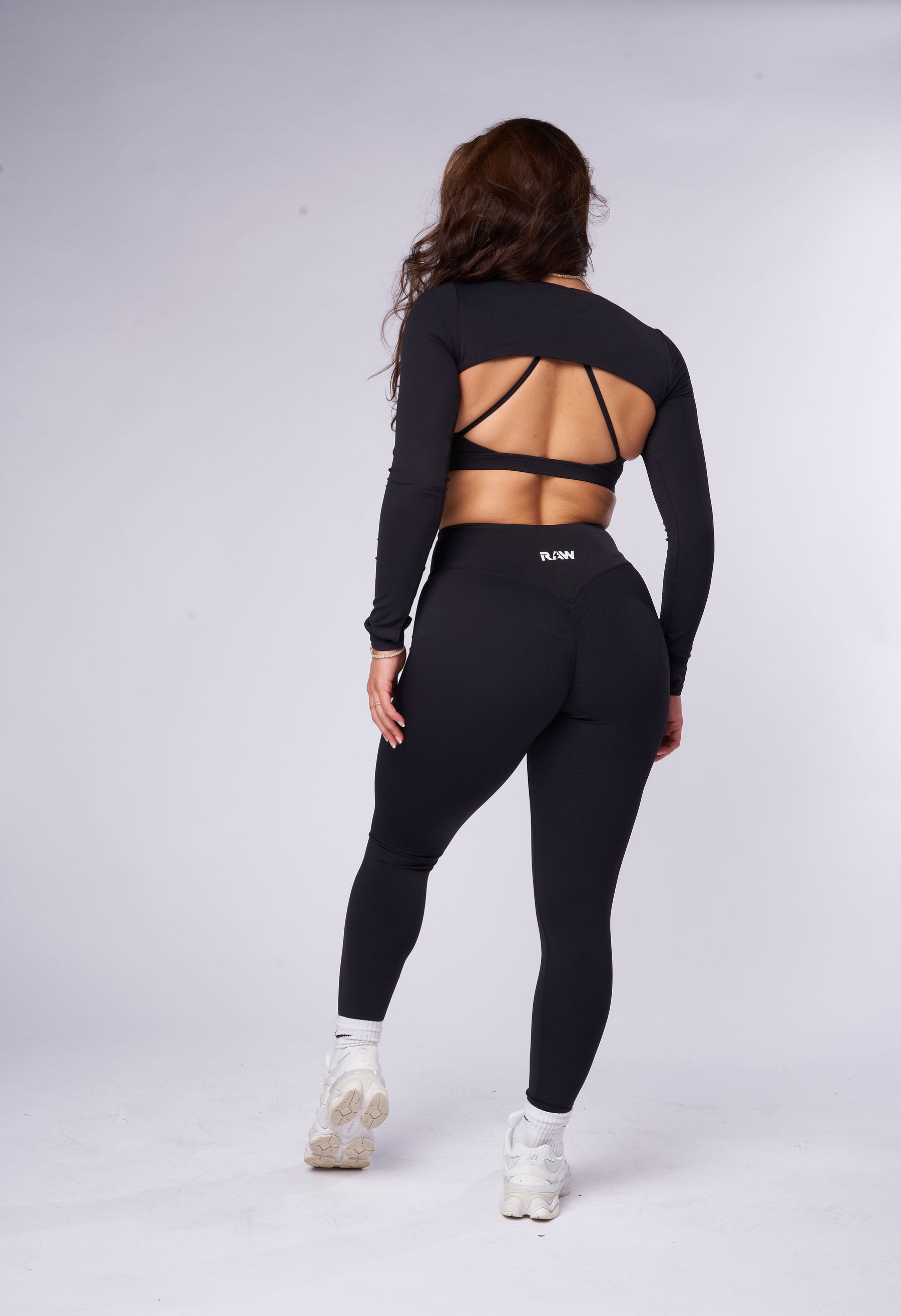 Get Active - Sports Bra + Arm Cover