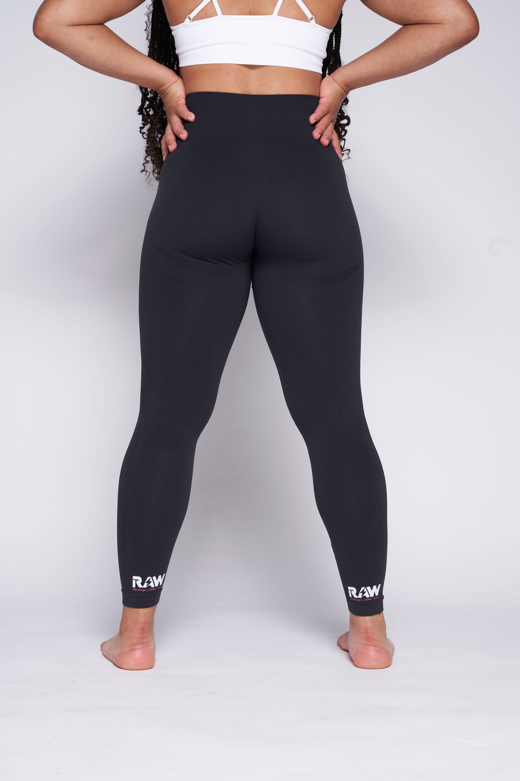 Seamless Contour Leggings - Black