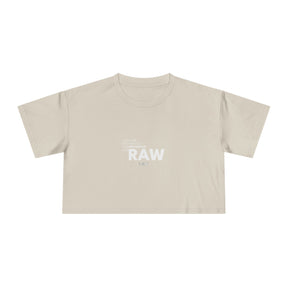 Catch Me In Confidence - Crop Tee