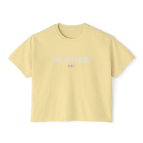 Love. Lift. Repeat – Pigment-Dyed Crop Tee